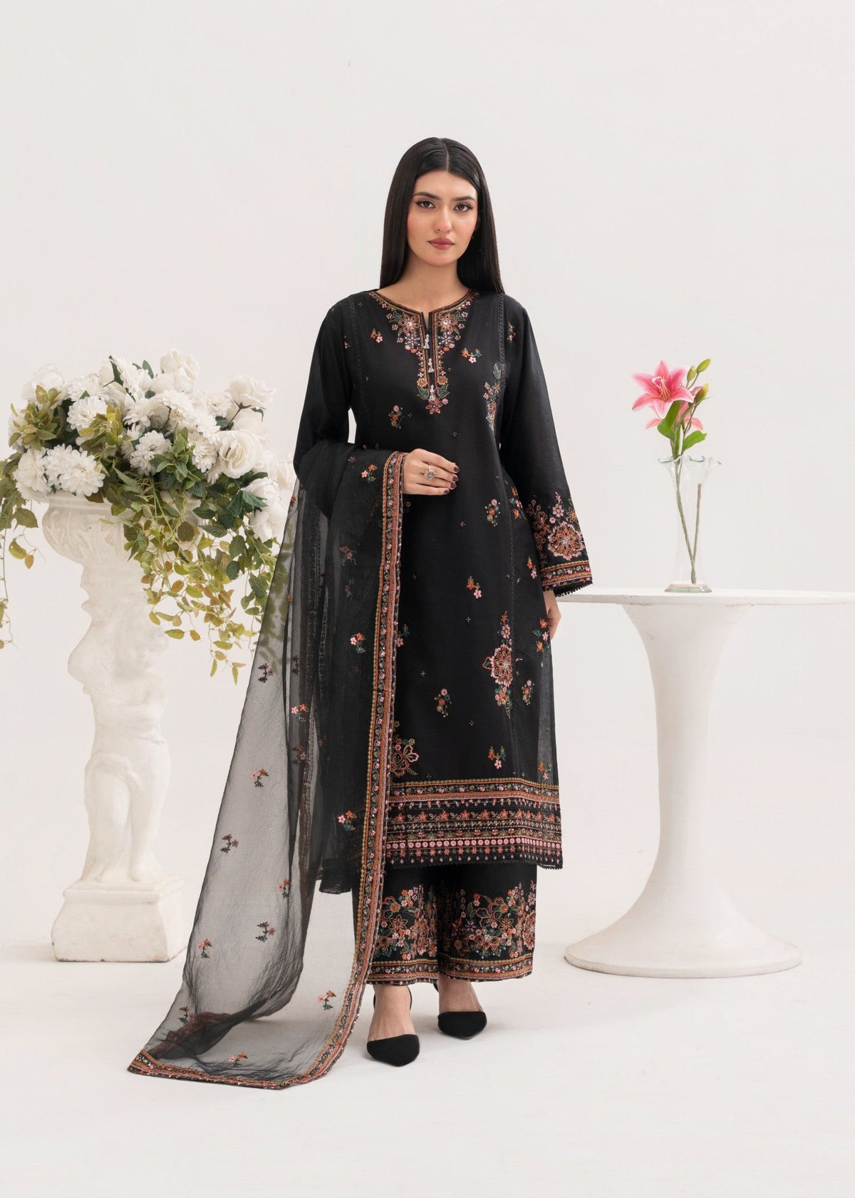 HAREEM EMBROIDERED 3PCS