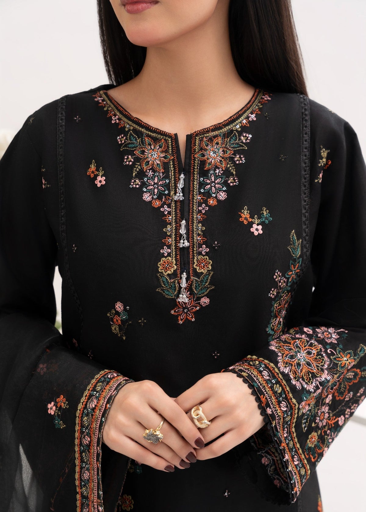 HAREEM EMBROIDERED 3PCS