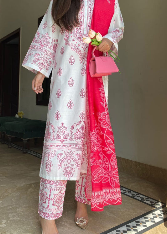 NOOR BAANO 3PCS