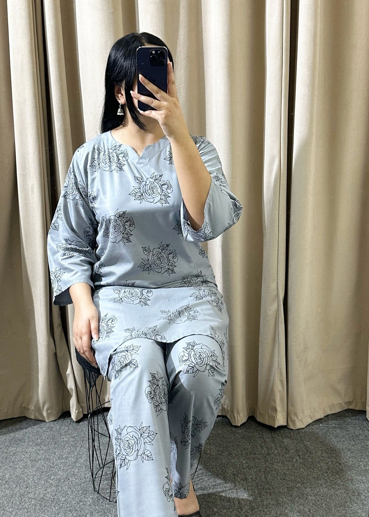 Grey Phool 2pcs