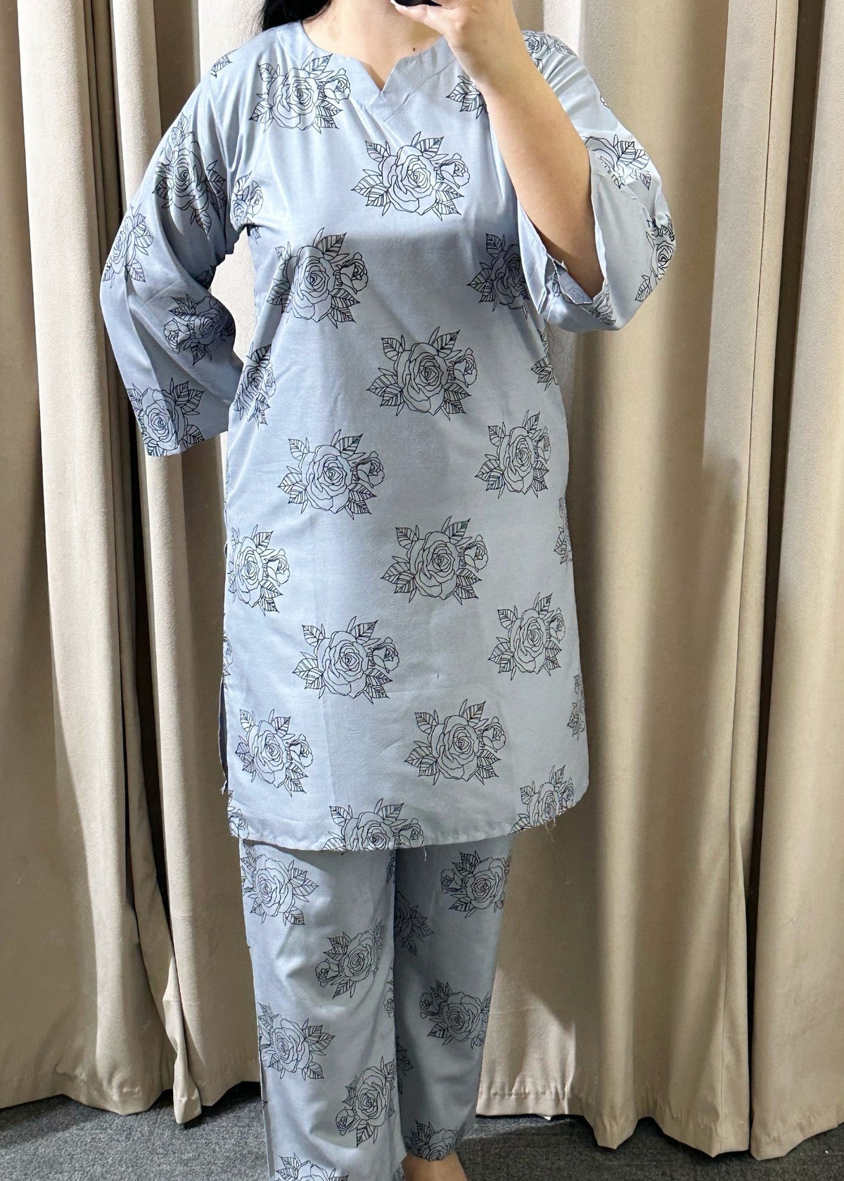 Grey Phool 2pcs