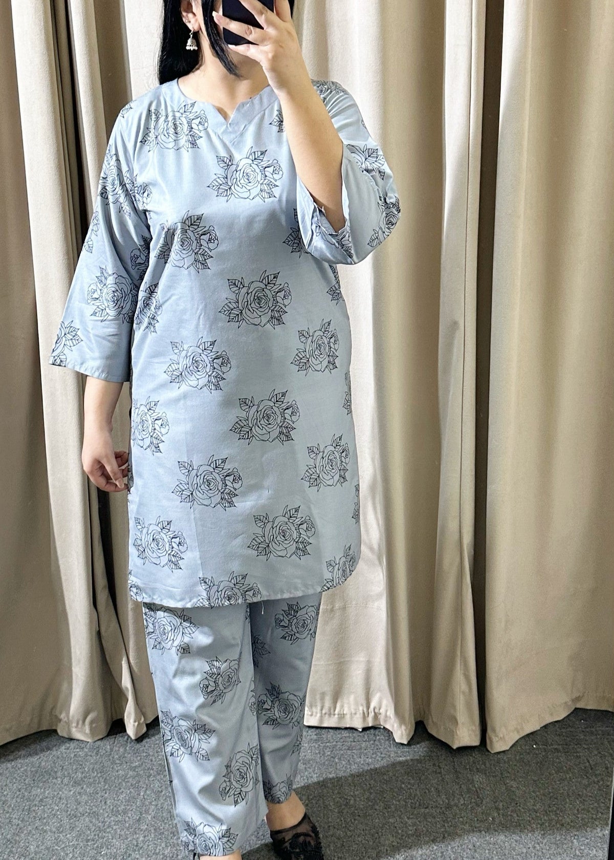 Grey Phool 2pcs