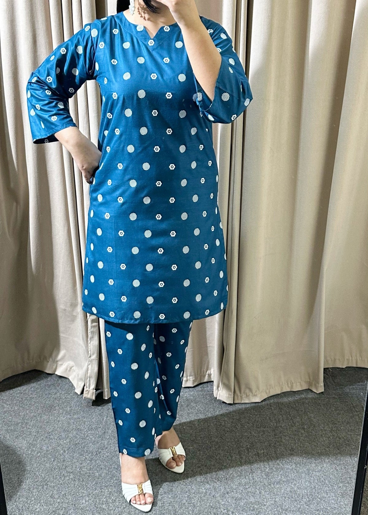 Teal Dot 2pcs