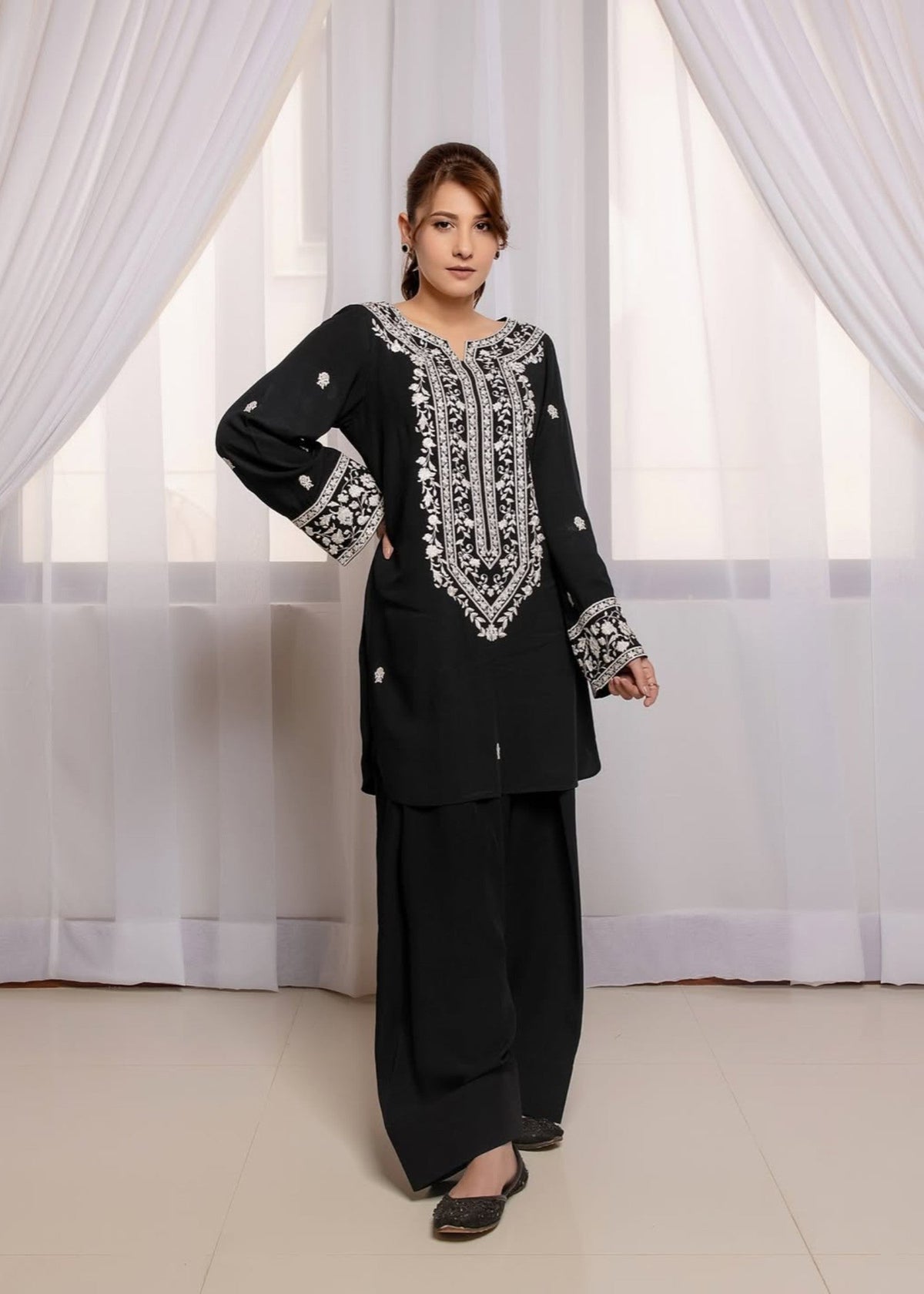 BLACK ALLURE 2PCS