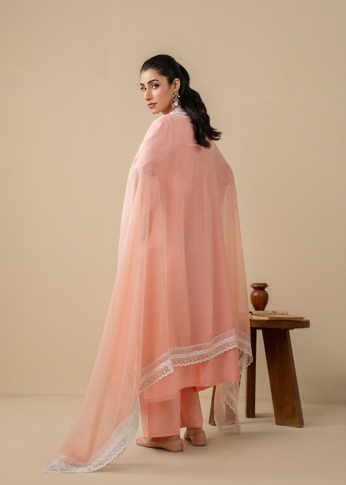 Vaneeza 3PCS