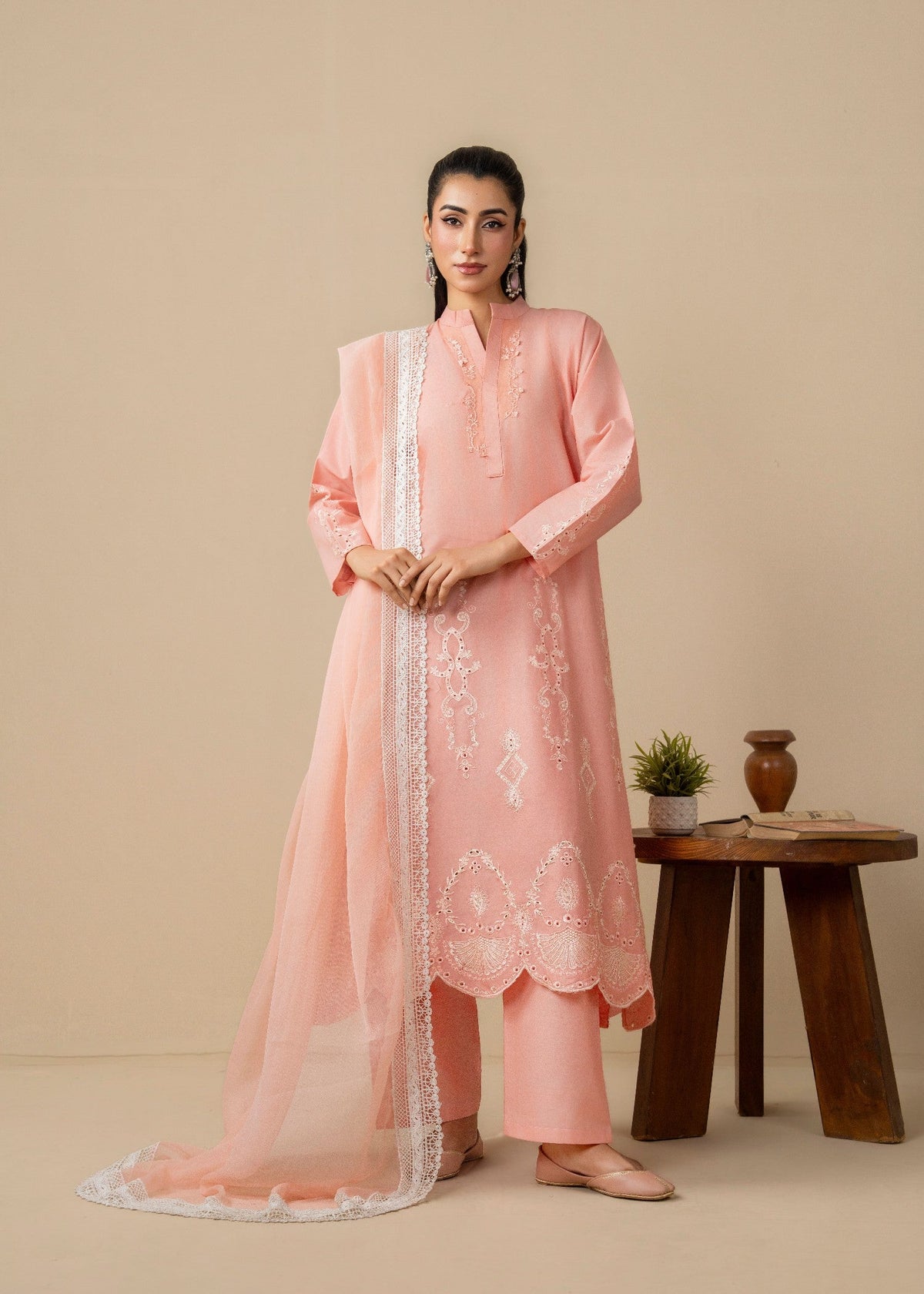 Vaneeza 3PCS