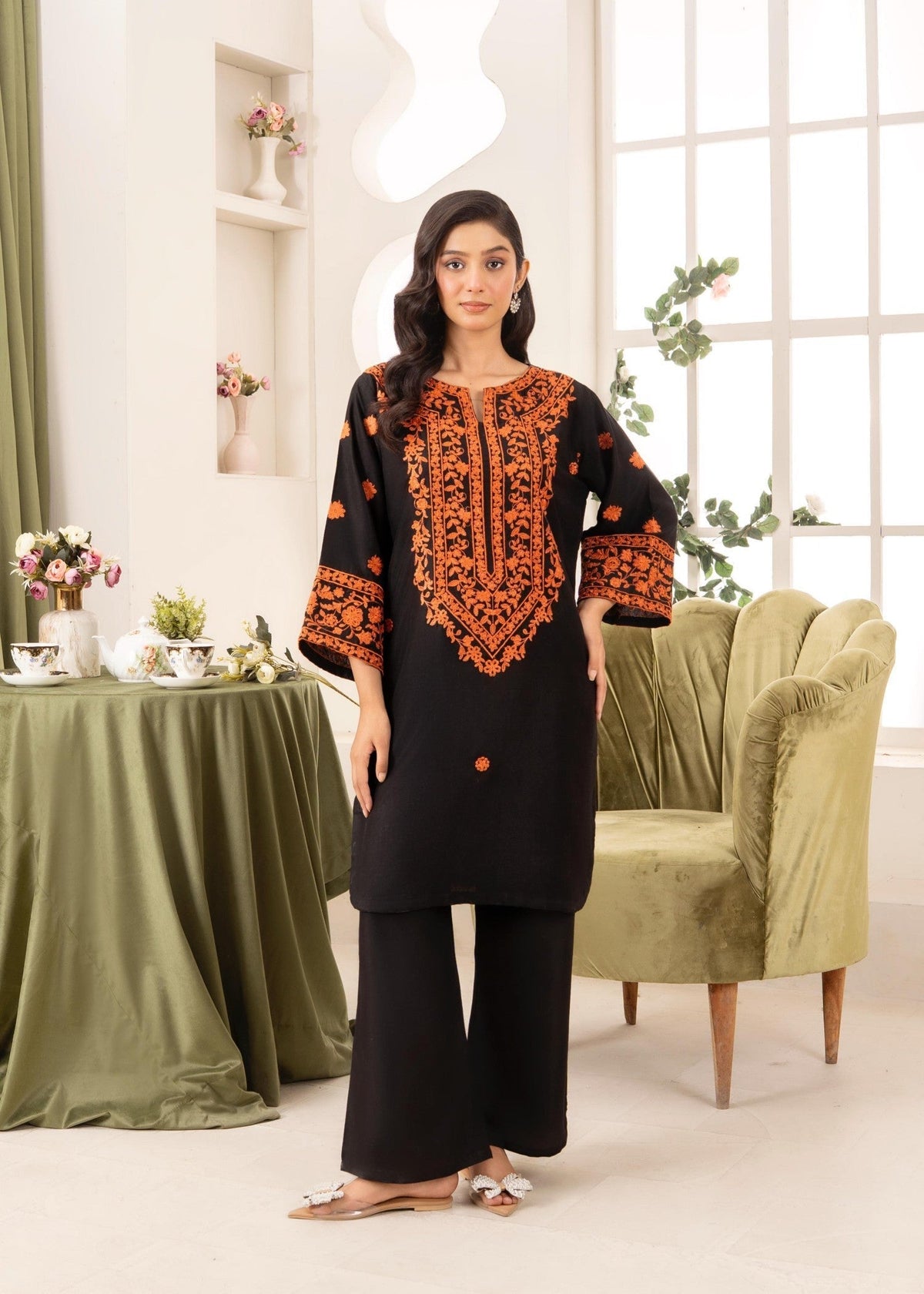 BLACK LAVA 2PCS