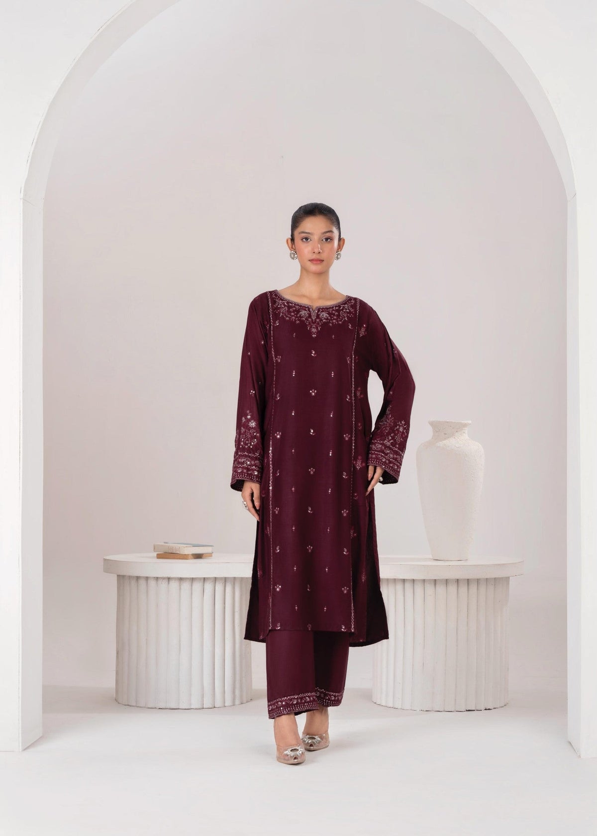 LARA EMBROIDERED 2PCS - PLUM